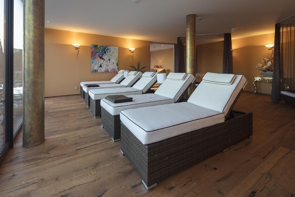 Wellnesshotel Schoenblick Hotel 4*